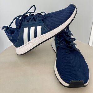Adidas | Men's Deep Blue Sneakers | Size 5.5